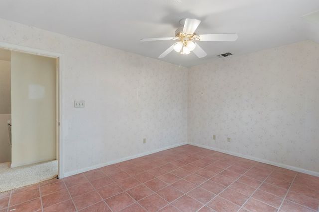 369 Deer Valley Rd, Bandera, TX 78003