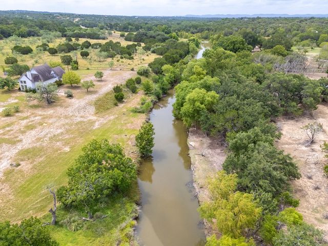 369 Deer Valley Rd, Bandera, TX 78003