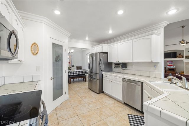 891 Indole Street, Pahrump, NV 89048