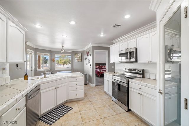 891 Indole Street, Pahrump, NV 89048