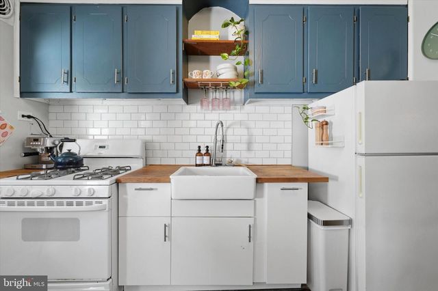 2315 S BOUVIER ST, Philadelphia, PA 19145