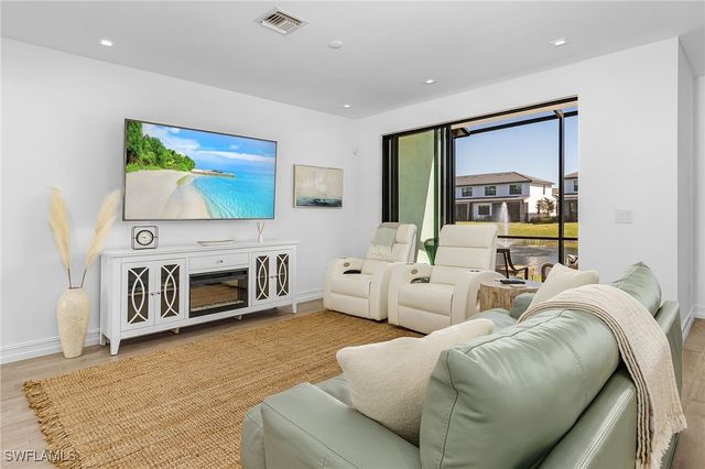 7596 Morgan WAY, Naples, FL 34119