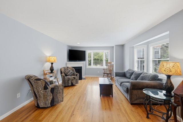23 Governors Way D, Milford, MA 01757