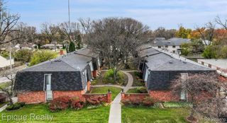 13337 W 9 Mile Road 102, Oak Park, MI 48237