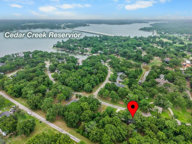 5239 Point Lavista, Malakoff, TX 75148