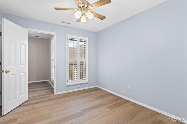 5162 Hollow Wood Court B, St Louis, MO 63128