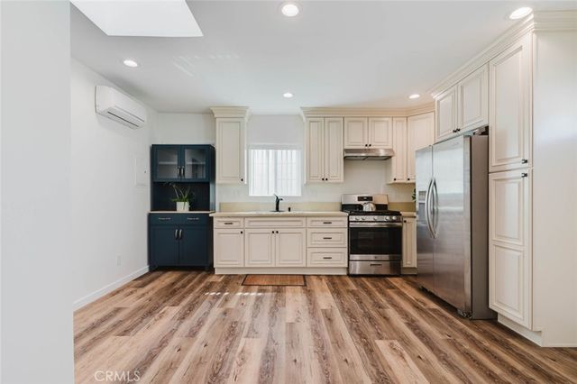 2027 Bonita Avenue, Burbank, CA 91504