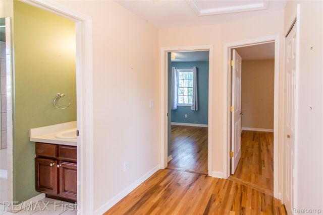 1320 Hartrick Avenue, Royal Oak, MI 48067