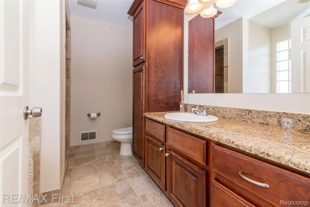 1320 Hartrick Avenue, Royal Oak, MI 48067