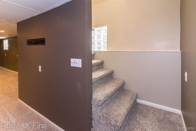 1320 Hartrick Avenue, Royal Oak, MI 48067