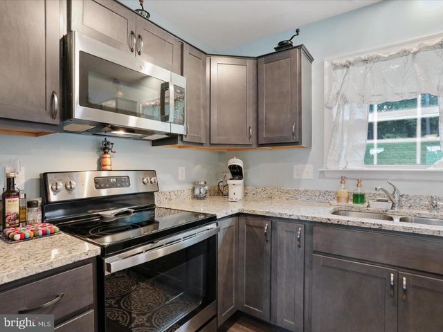 144 FURLONG WAY, Martinsburg, WV 25404