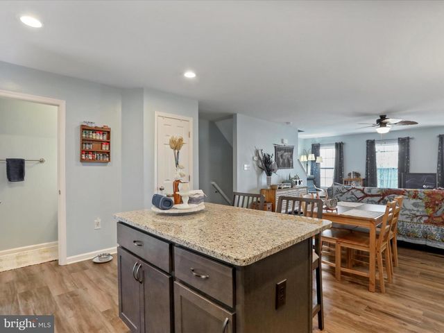 144 FURLONG WAY, Martinsburg, WV 25404
