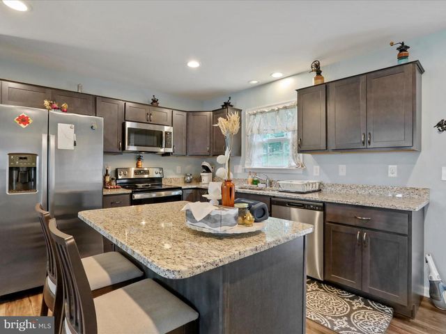 144 FURLONG WAY, Martinsburg, WV 25404