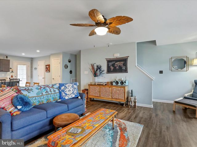 144 FURLONG WAY, Martinsburg, WV 25404