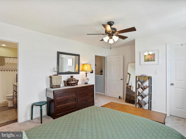 144 FURLONG WAY, Martinsburg, WV 25404