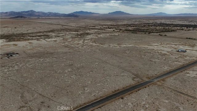 746 Lake, Lucerne Valley, CA 92356