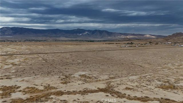 746 Lake, Lucerne Valley, CA 92356