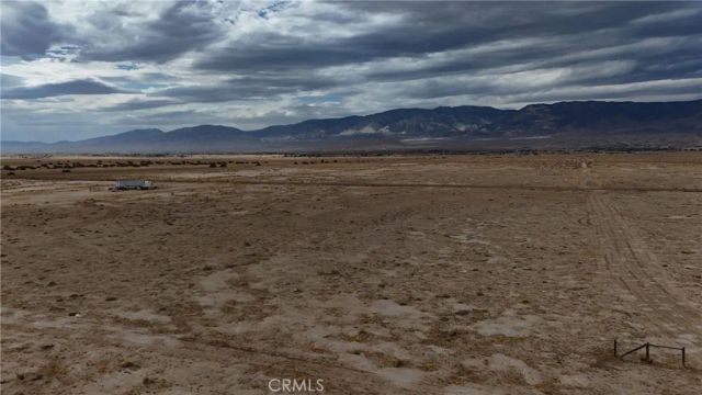 746 Lake, Lucerne Valley, CA 92356