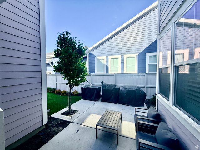 6743 W LAKE AVE, South Jordan, UT 84009