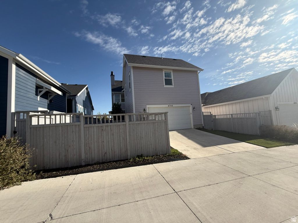 Image 24 of property listing at 6743 W LAKE AVE, South Jordan, UT 84009