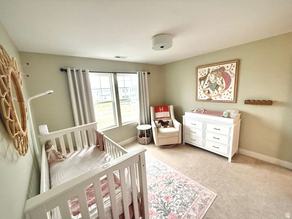 Image 8 of property listing at 6743 W LAKE AVE, South Jordan, UT 84009