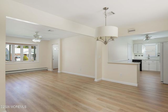 49 Eton Road, Toms River, NJ 08757