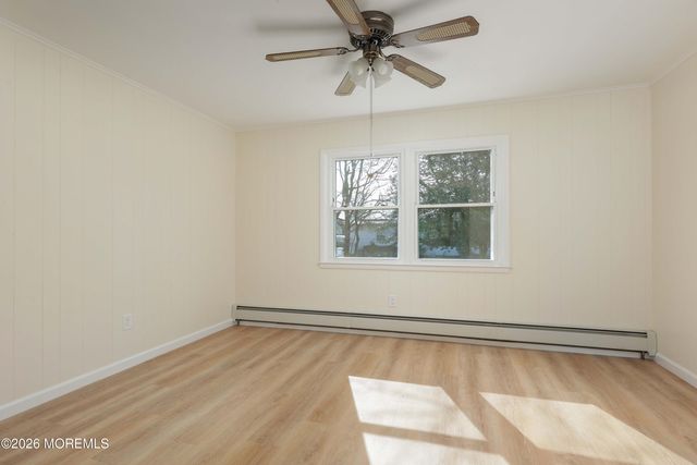 49 Eton Road, Toms River, NJ 08757