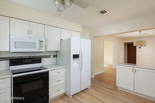 49 Eton Road, Toms River, NJ 08757