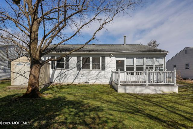 49 Eton Road, Toms River, NJ 08757
