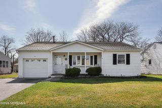 49 Eton Road, Toms River, NJ 08757