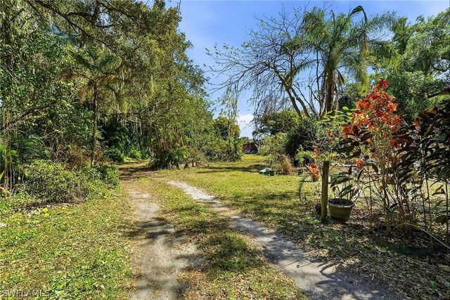 4051 Buckingham RD, Fort Myers, FL 33905