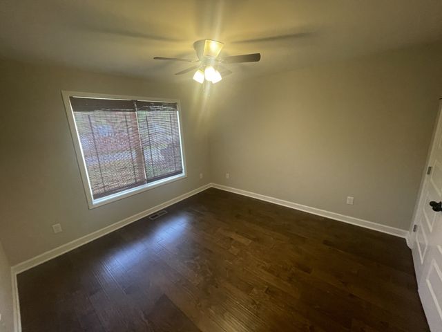804 Boles St, Gallatin, TN 37066