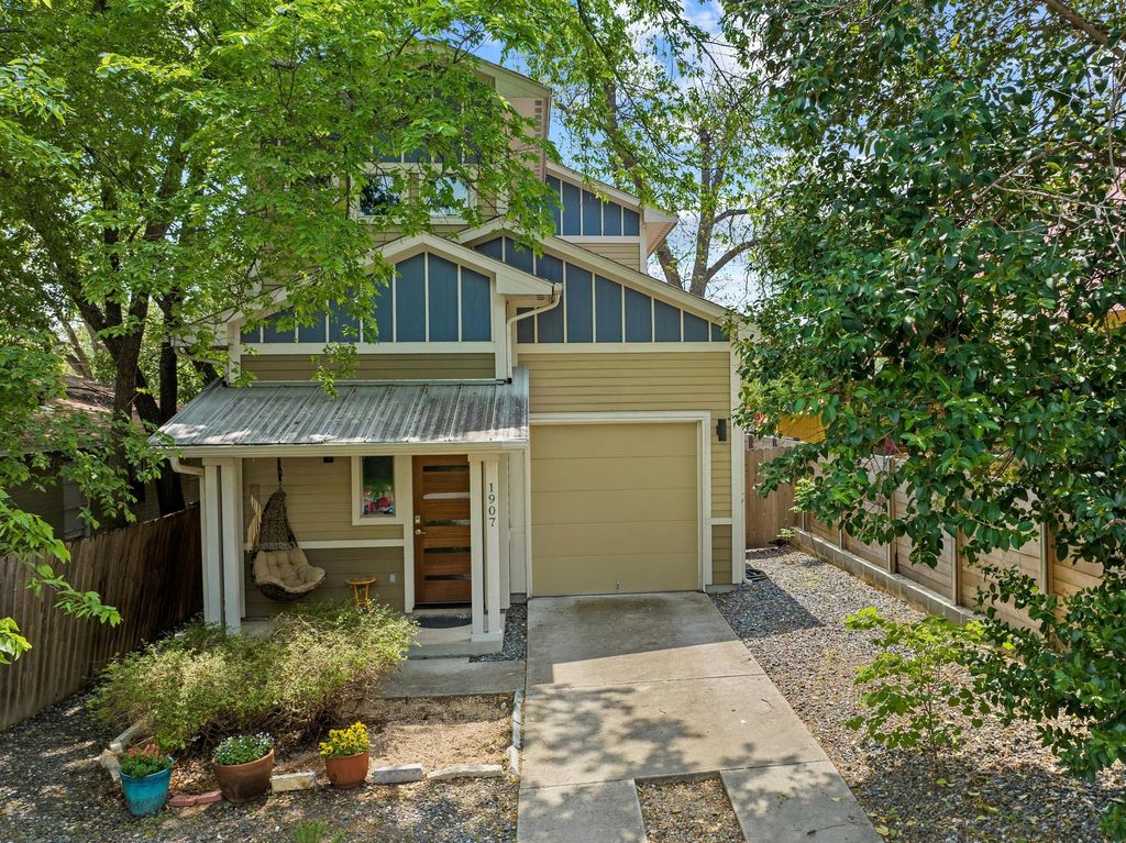 1907 E 20th ST, Austin, TX 78722