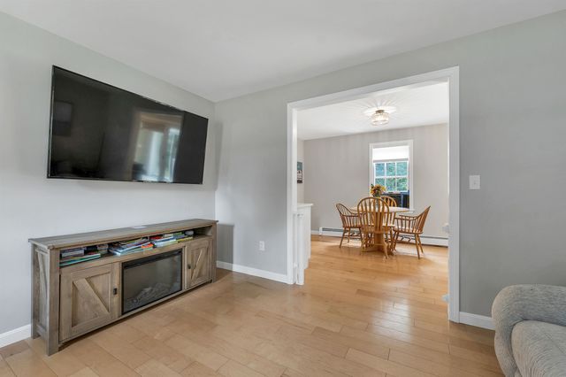 3 Francoeur Drive, Somersworth, NH 03878