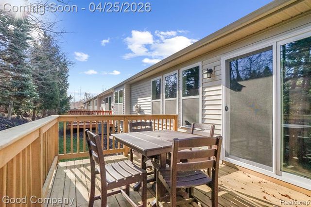 1938 Genoa Circle 13, Genoa Twp, MI 48843