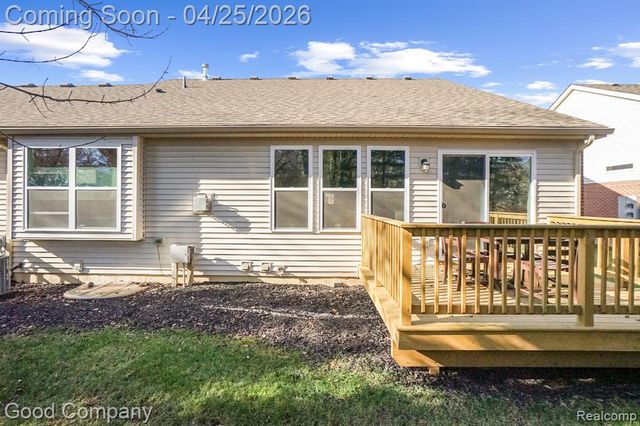 1938 Genoa Circle 13, Genoa Twp, MI 48843