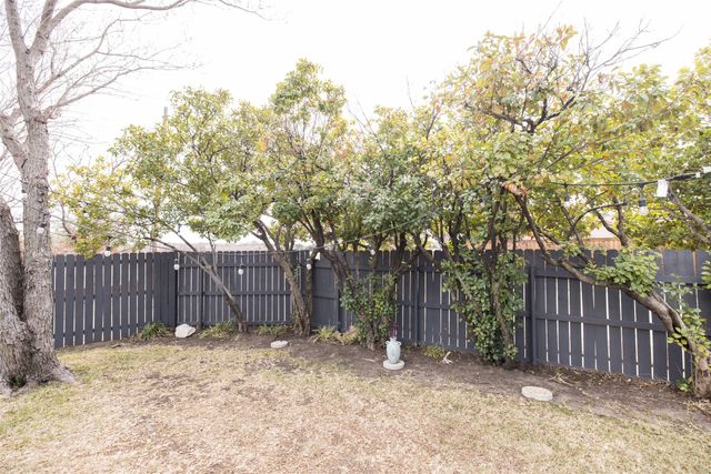 2256 Big Bend Drive, Carrollton, TX 75007