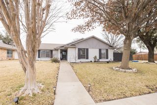 2256 Big Bend Drive, Carrollton, TX 75007