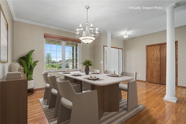 130 Bluff Drive, Fairfax, IA 52228
