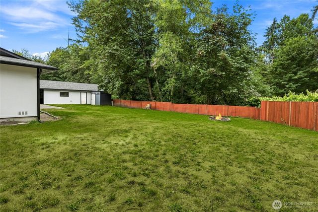 24418 Terrace Place, Black Diamond, WA 98010