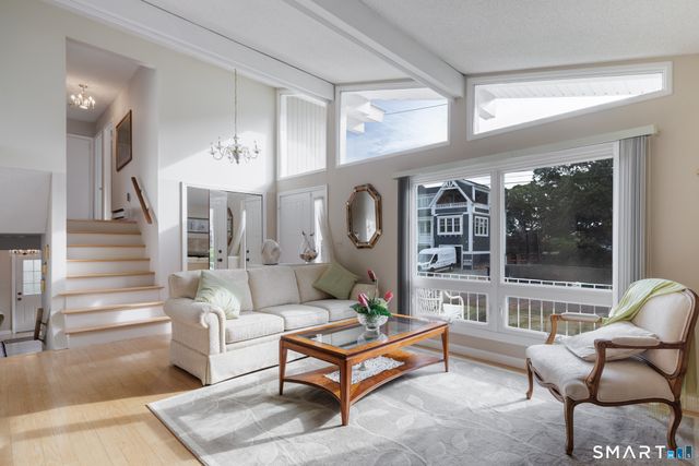 21 Fenbrook Road, Old Saybrook, CT 06475