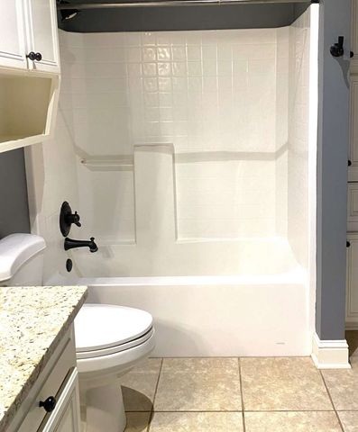 5814 Caspiana Lane, Bossier City, LA 71112