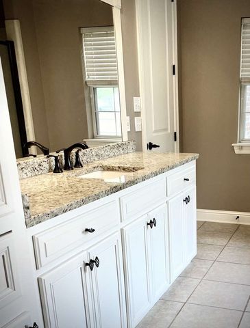 5814 Caspiana Lane, Bossier City, LA 71112