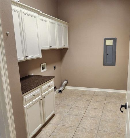5814 Caspiana Lane, Bossier City, LA 71112