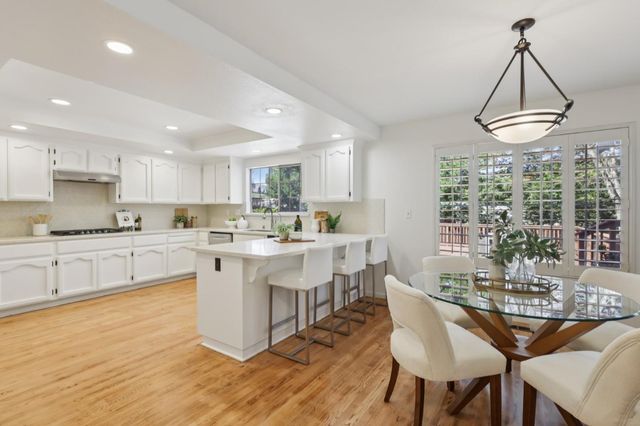 955 La Vista, Morgan Hill, CA 95037