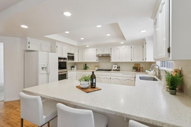 955 La Vista, Morgan Hill, CA 95037