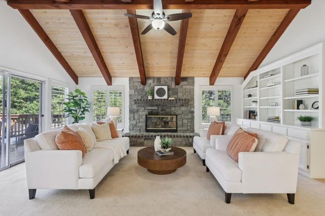 955 La Vista, Morgan Hill, CA 95037