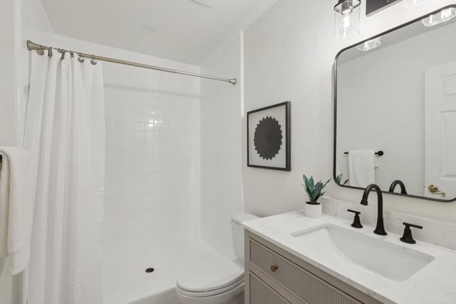 955 La Vista, Morgan Hill, CA 95037