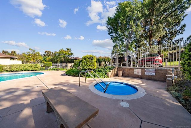 8145 Calle Fanita, Santee, CA 92071