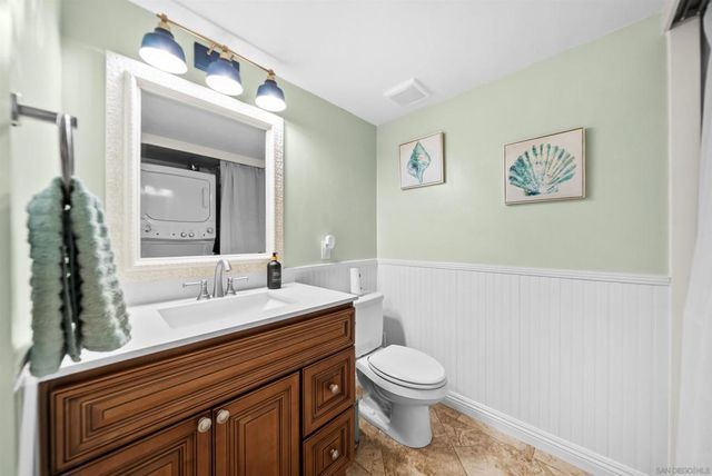 8145 Calle Fanita, Santee, CA 92071